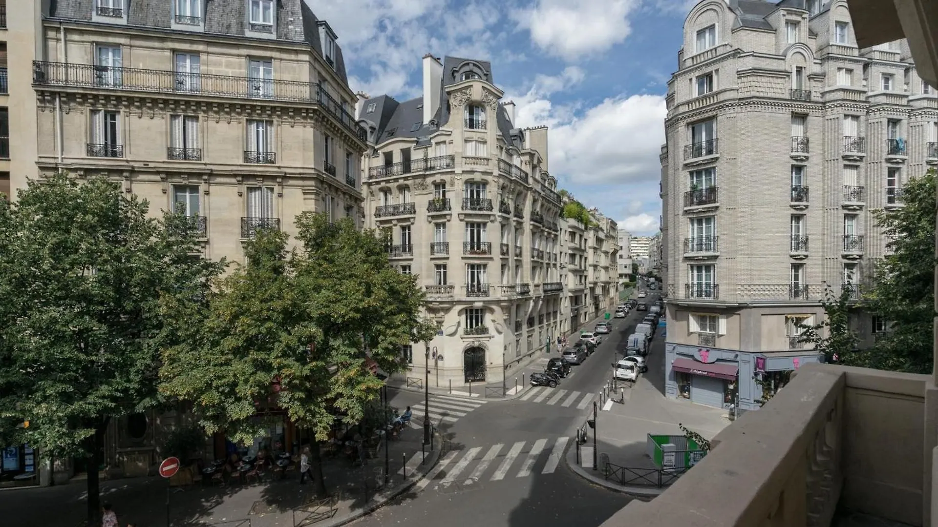 Apartment 3Br - 10P - Passy - Eiffel Tower Paris 0*,  France