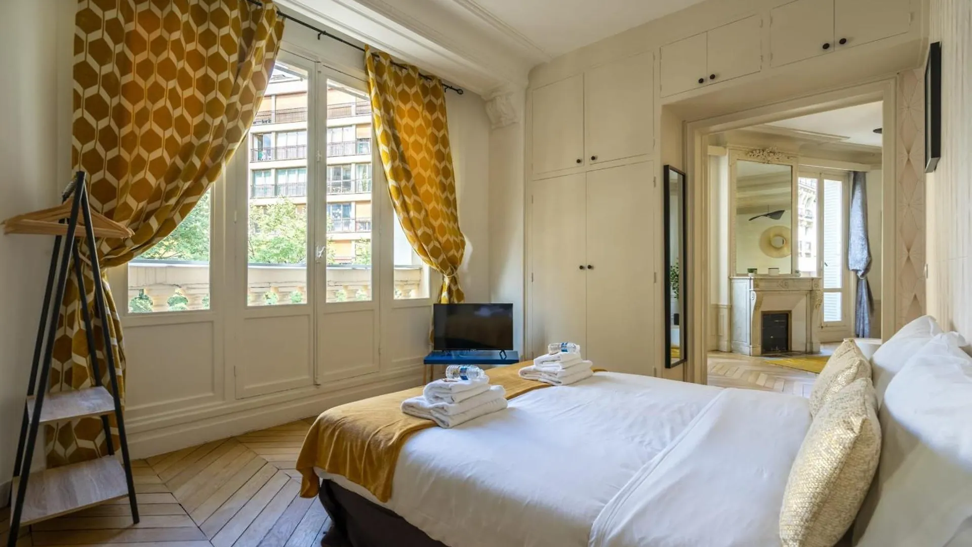 Apartment 3Br - 10P - Passy - Eiffel Tower Paris
